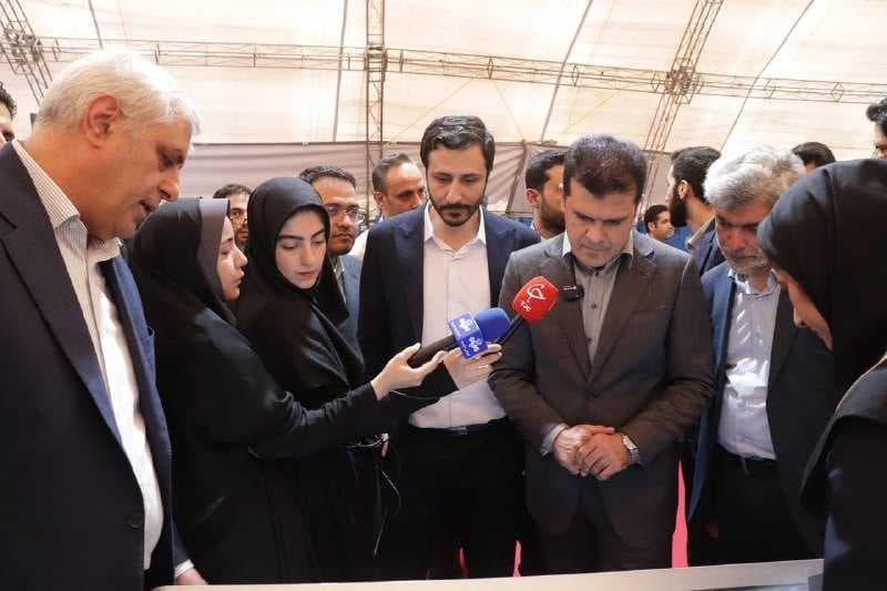 بازدید جناب آقای دکتر افشین معاون علمی و فناوری رئیس جمهور از دستاورد های شرکت پارس سیستم انرژی درنمایشگاه اینوتکس ۲۰۲۵